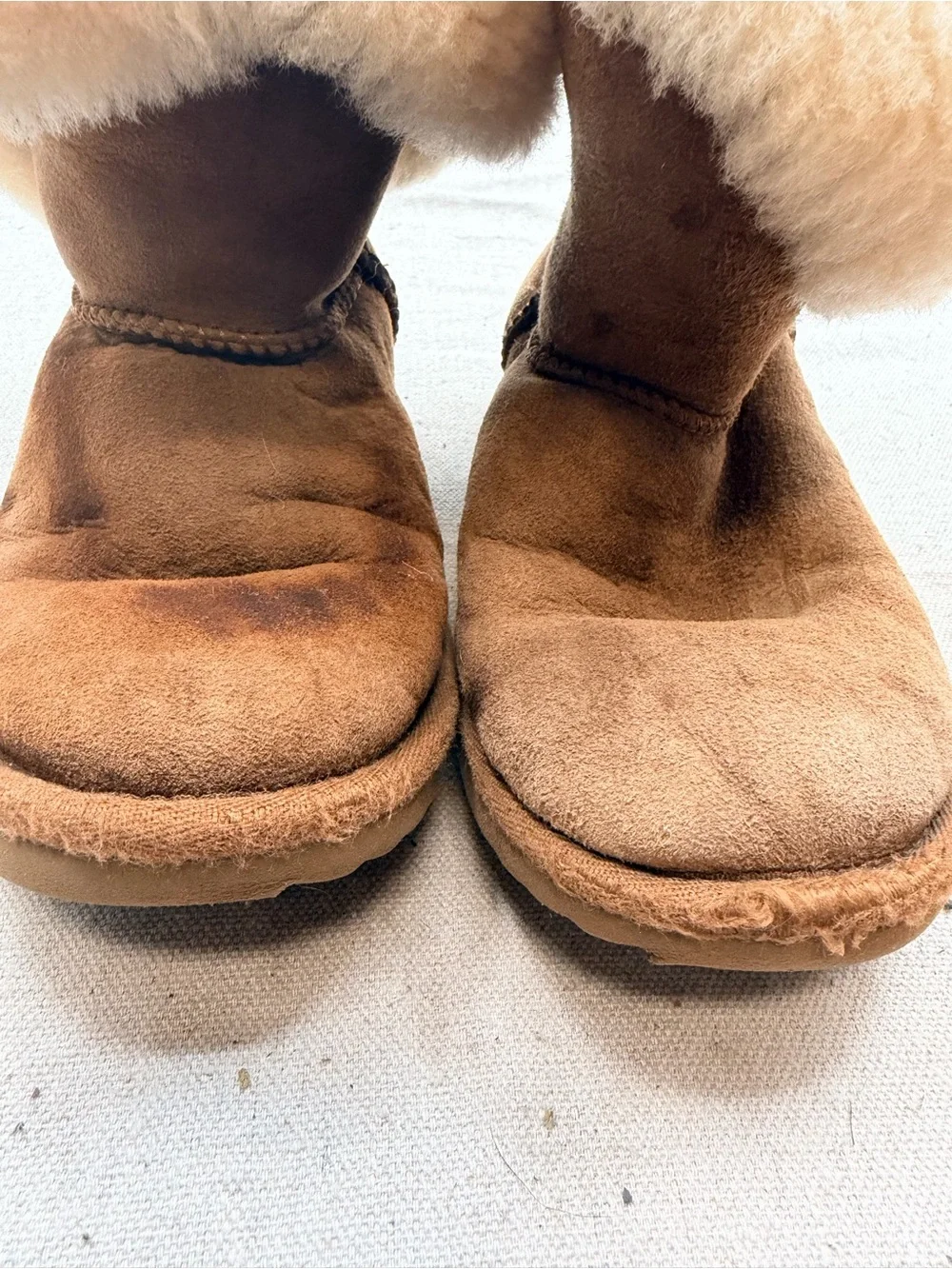 UGG  Brown Suede Kids Boots with Cream Shearling Cuff